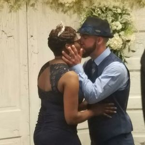 Meet your Posher, Bobby